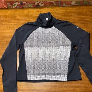 Women’s Under Armor cold gear shirt